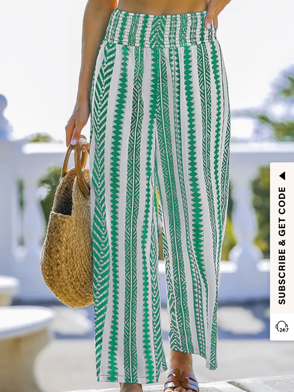 Cupshe Green Geo Smocked Waist Wide Leg pant
